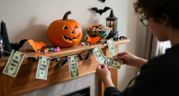 9 Best Fake Money for Halloween Decorations in 2027